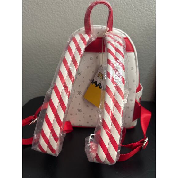 Snoopy Woodstock Wreath Loungefly Mini Backpack Peanuts Christmas Bag NWT - Picture 3 of 5
